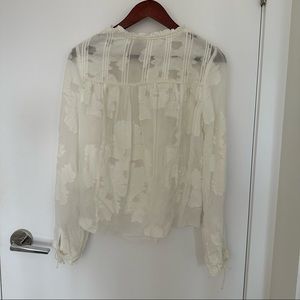 Aritzia Flowy Blouse Cream
